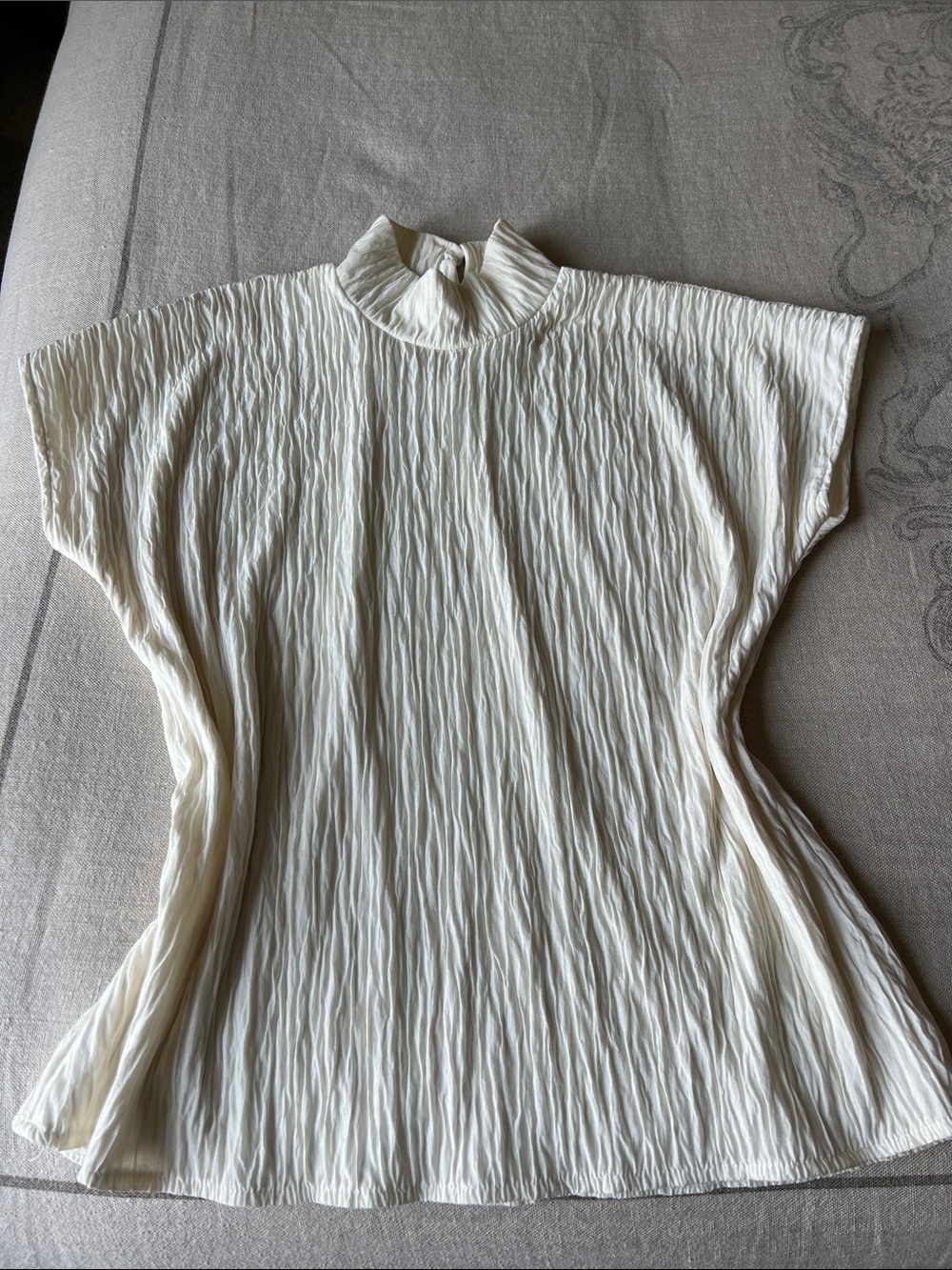 Willow Ridge Cream Crinkle Mock Neck Tunic